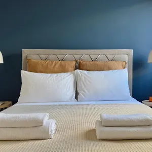 https://yialos-village-by-cybarco.larnacahotels.org