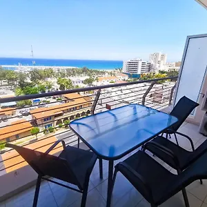 https://apt-paradise-palms-seaview.larnacahotels.org