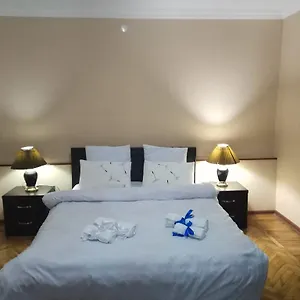 https://apartment-down-town-group.alltbilisihotels.com