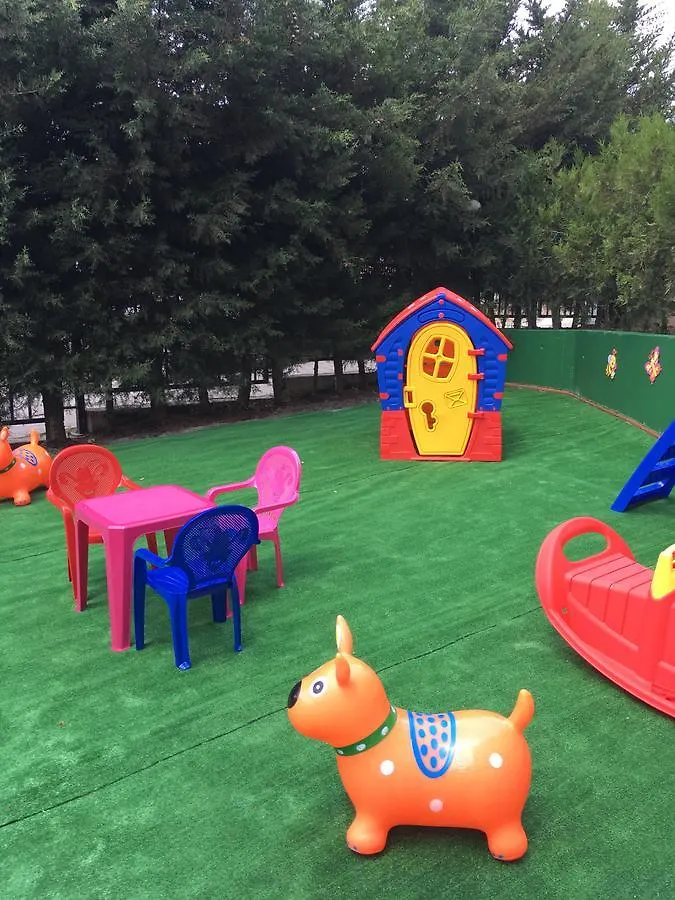 Horizont Apartments 阳光海滩