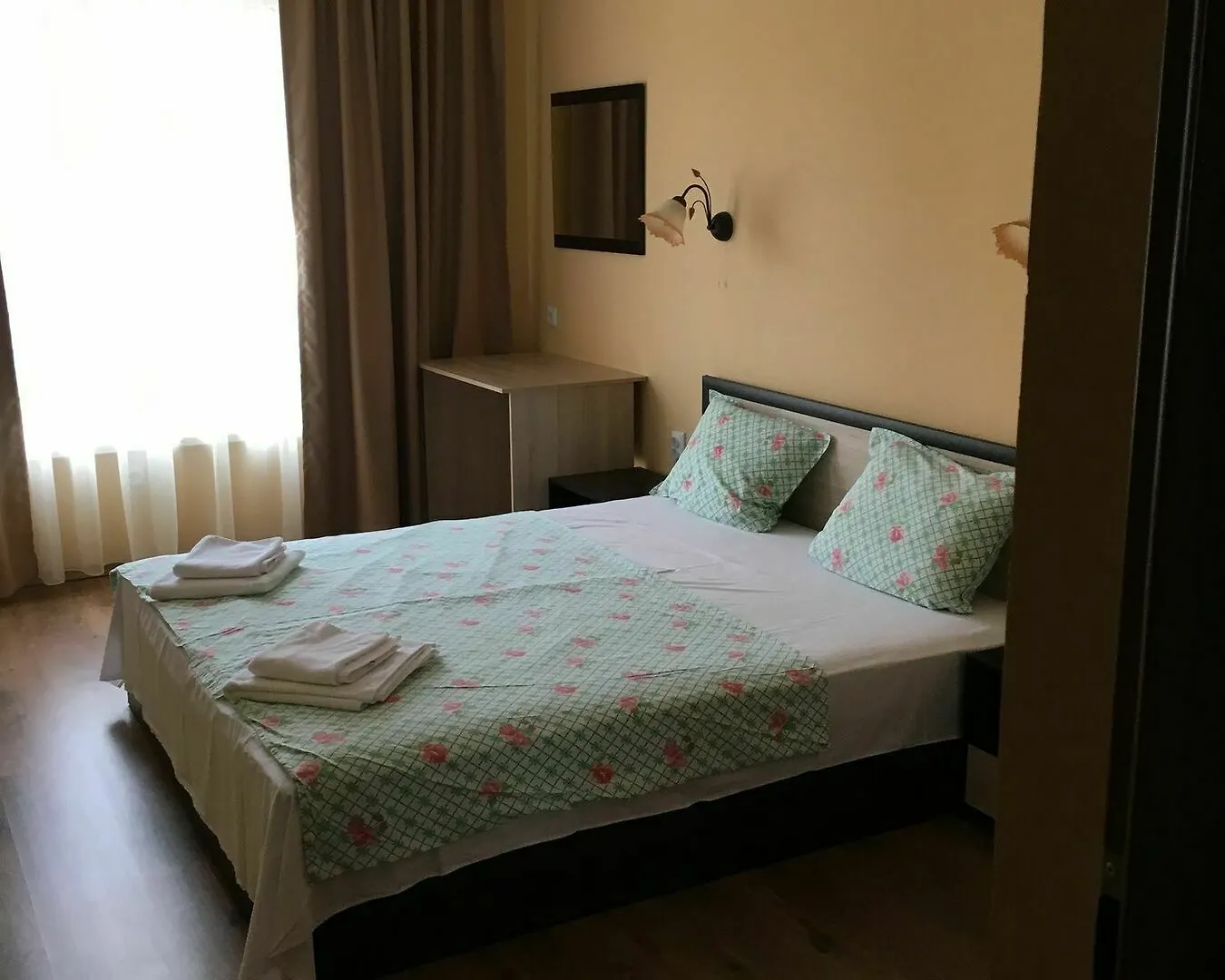 Horizont Apartments 阳光海滩
