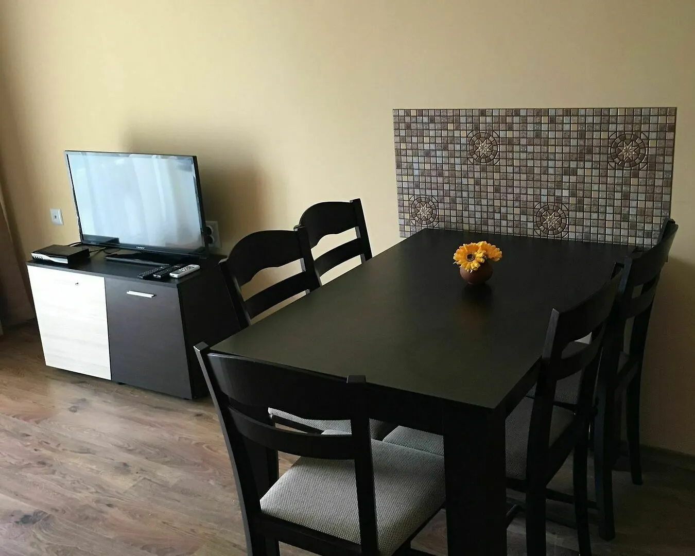 Horizont Apartments 阳光海滩