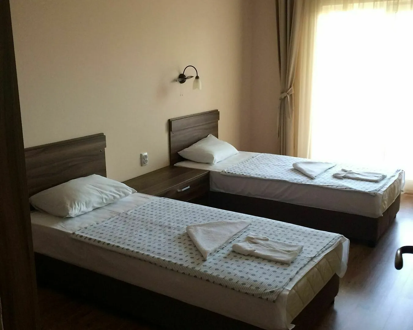 Horizont Apartments 阳光海滩